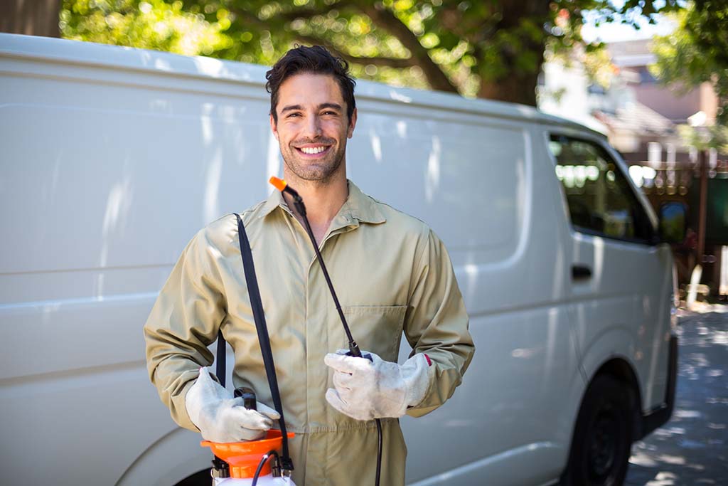 pest control employee